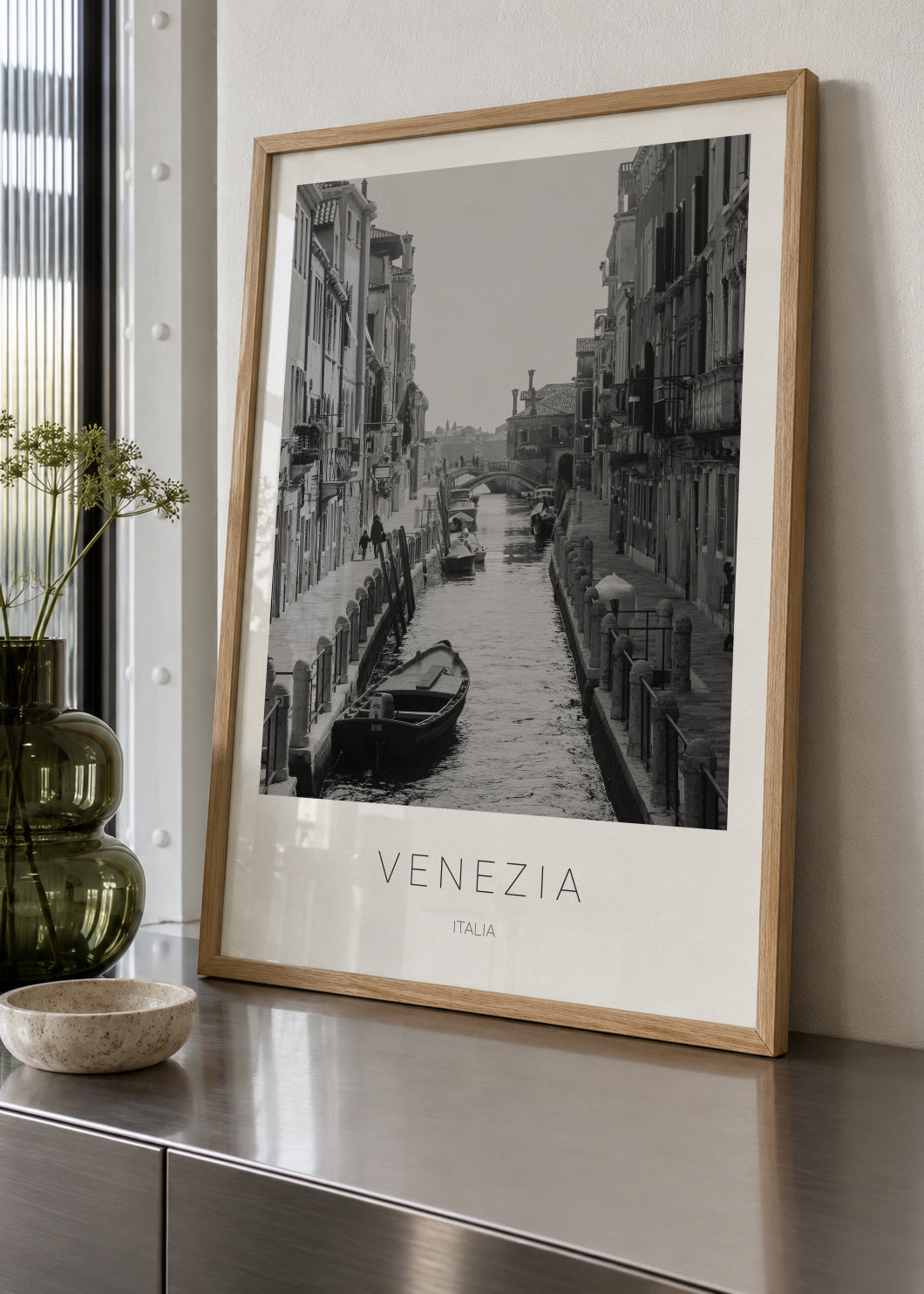 Venezia canal - Framed poster in an interior