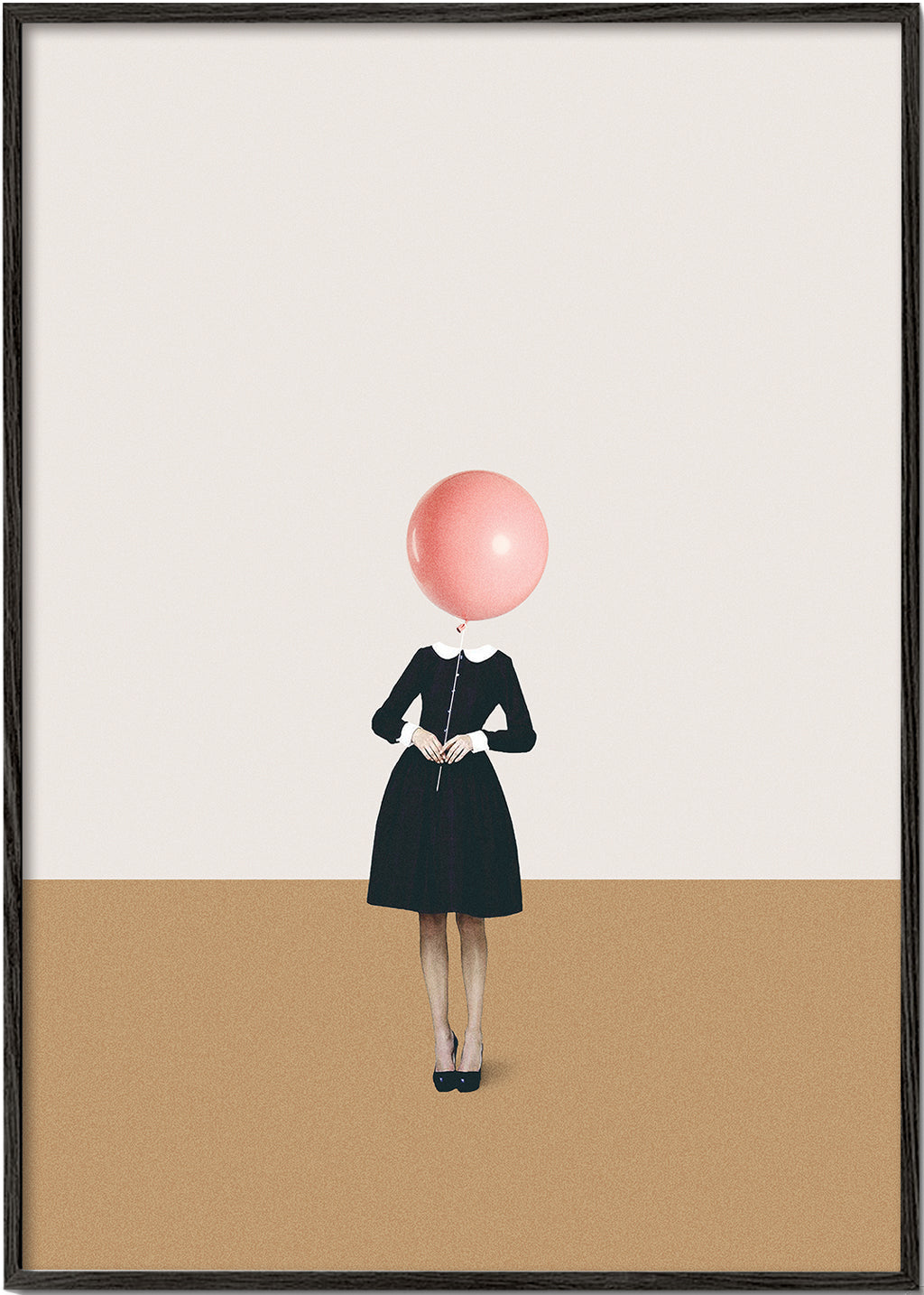 Minimalistisch kunstwerk met roze ballon