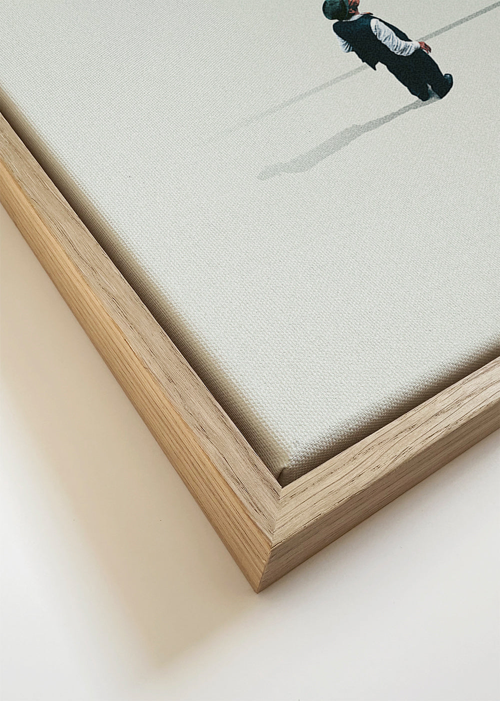 Botanische print met reuzenbloem en klein figuurtje