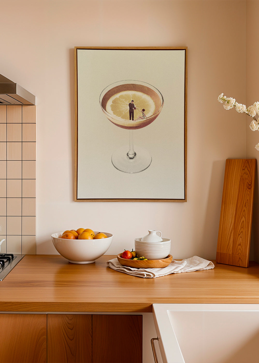 Keuken kunst met cocktailglas en citroen