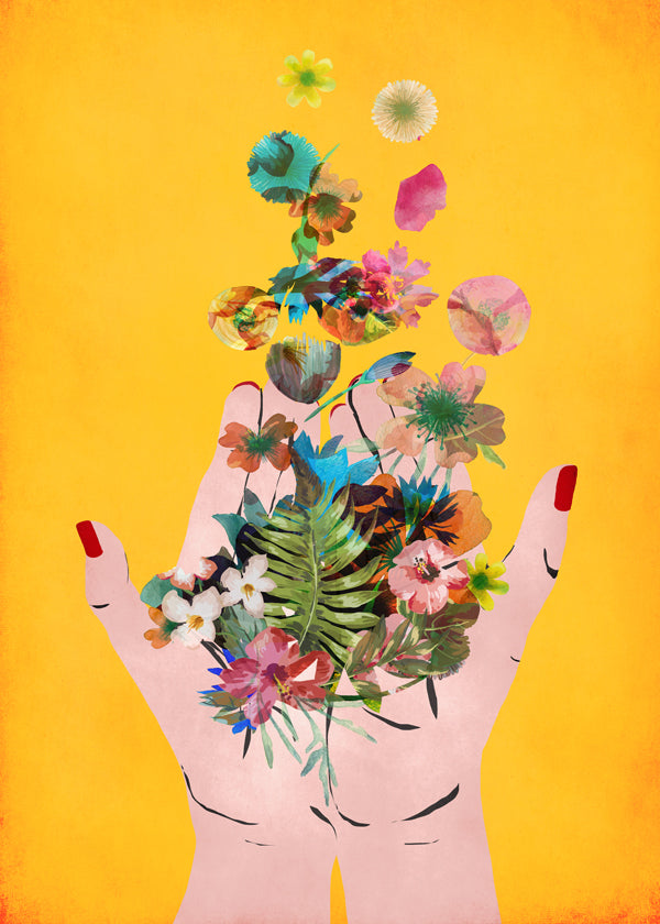 Fridas hands yellow