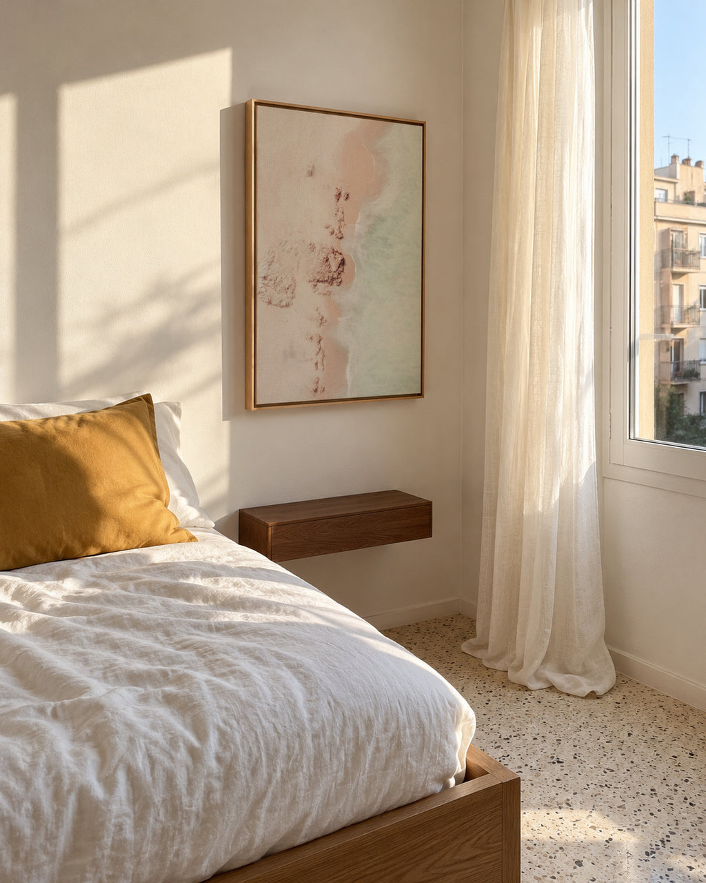 Mint champagne - Framed canvas in an interior