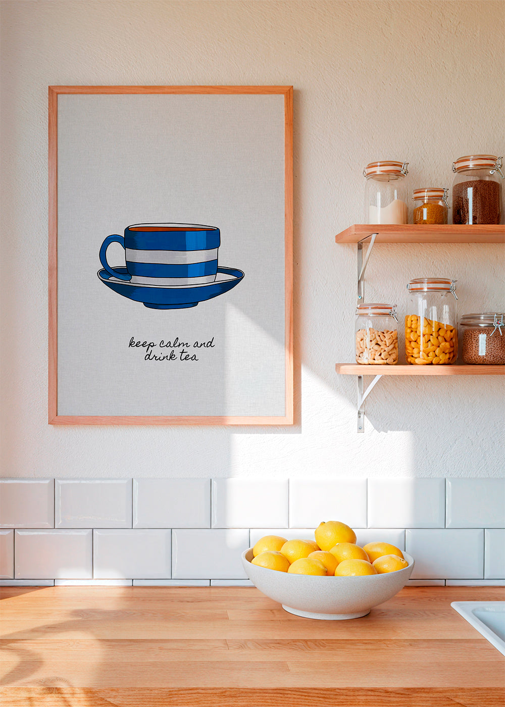 Keuken kunst: gestreepte blauwe kop