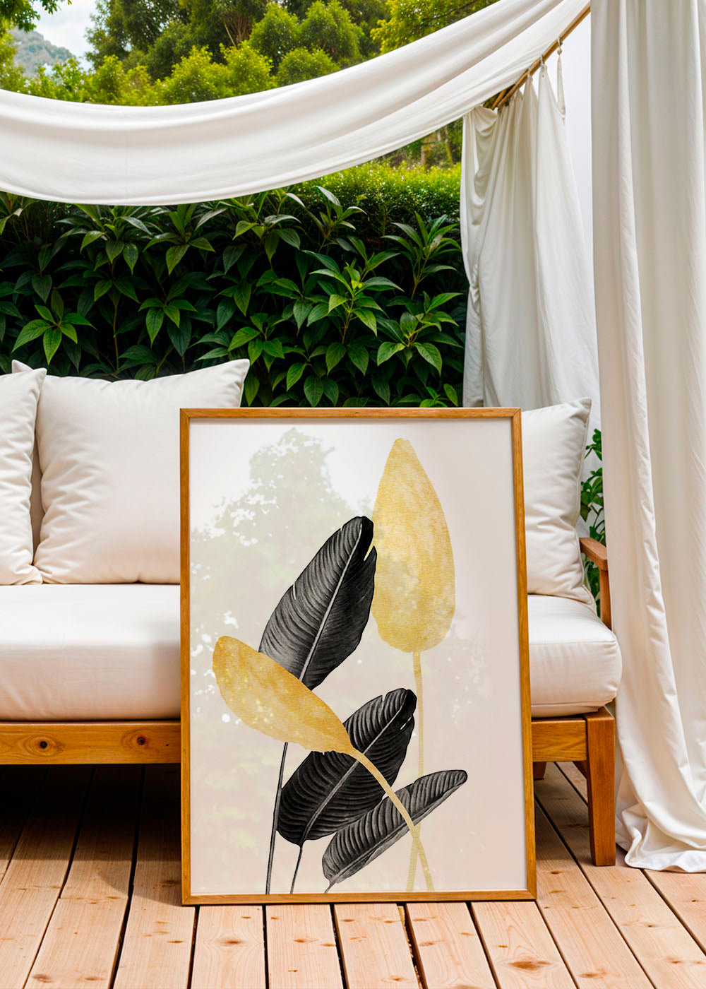 Botanische print met zwarte bladeren en goud
