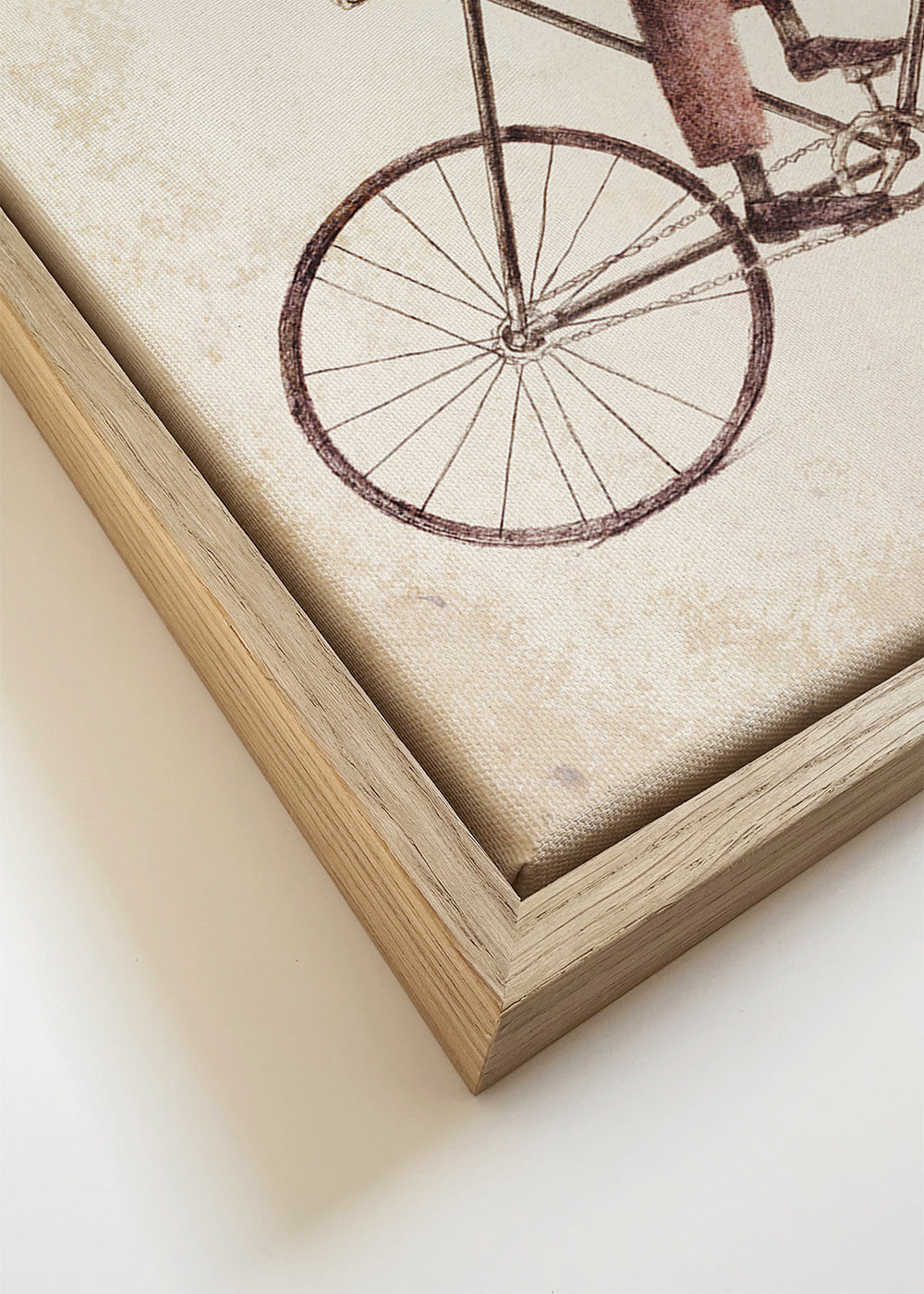 Vintage print: hert op fiets