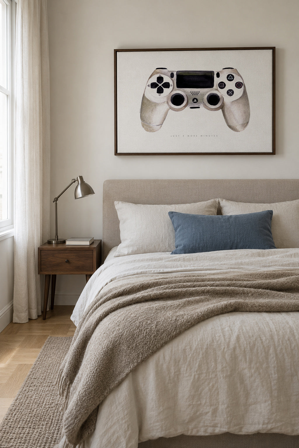 Just 5 - Framed canvas in an interior