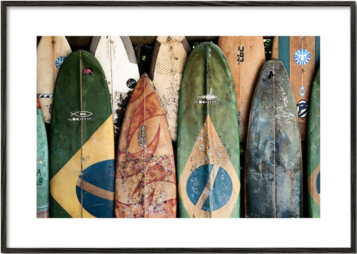 Sportkunst met vintage surfboards