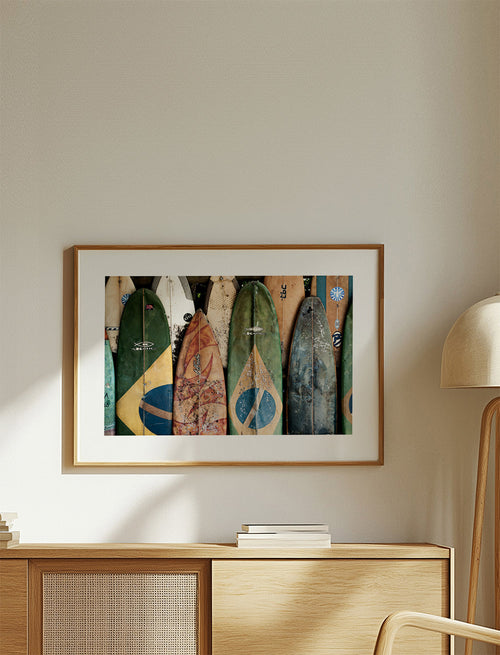 Sportkunst met vintage surfboards