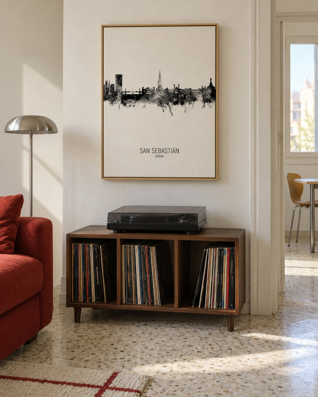 San Sebastián Skyline en blanco y negro - Framed canvas in an interior