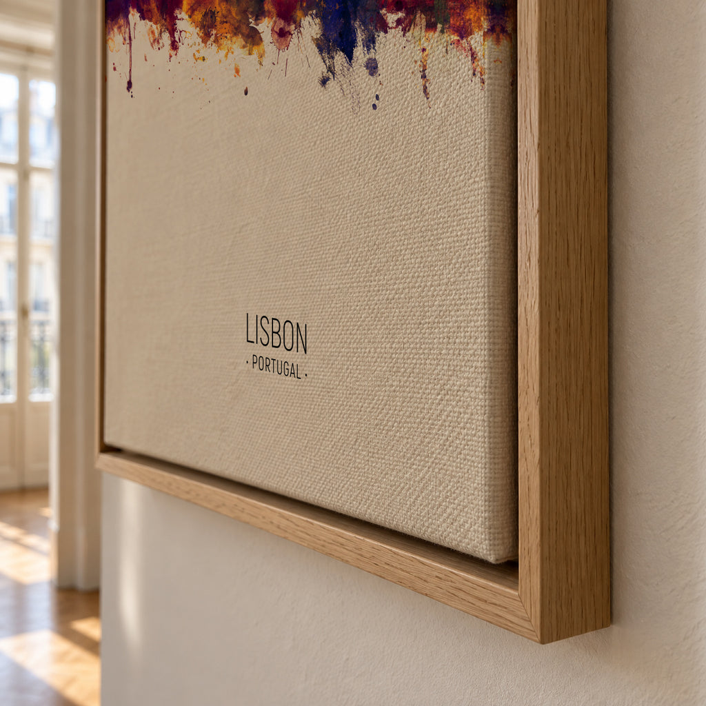 Lisbon Skyline en beige - Framed canvas detail