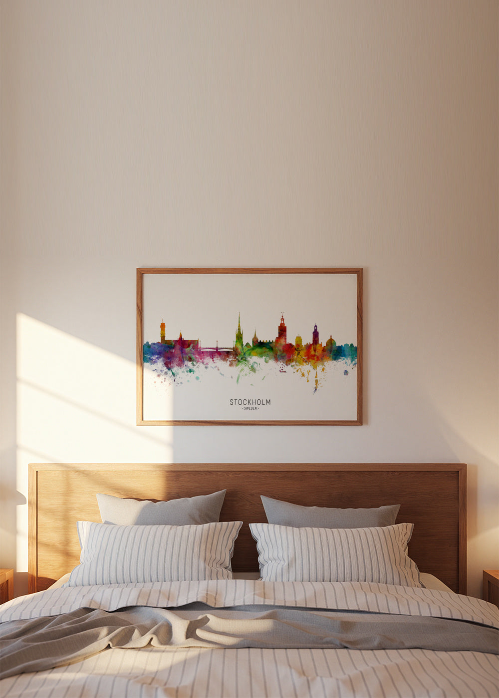 Stockholm Skyline multicolor - Framed poster in an interior