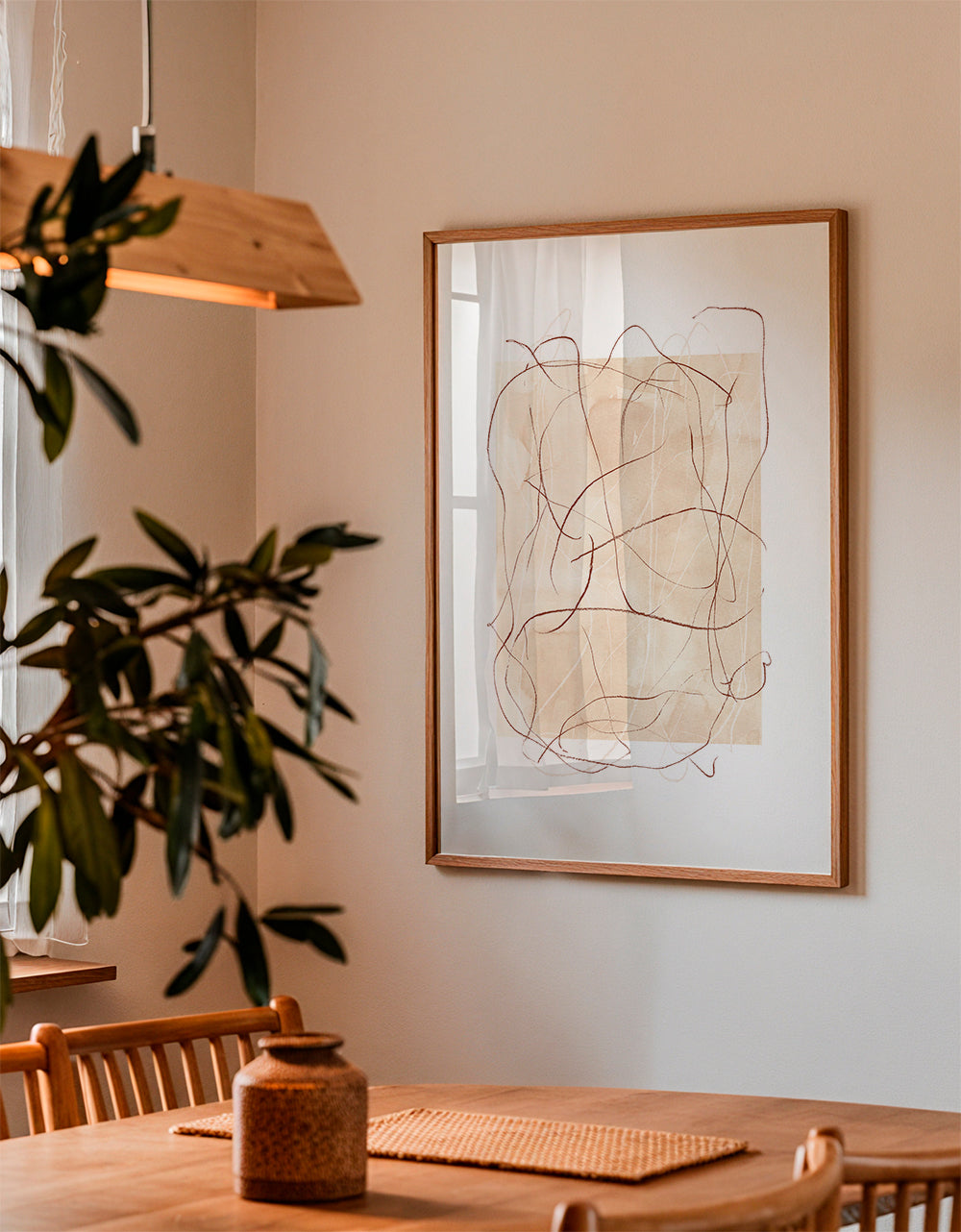 Abstract kunstwerk terra met losse lijnen