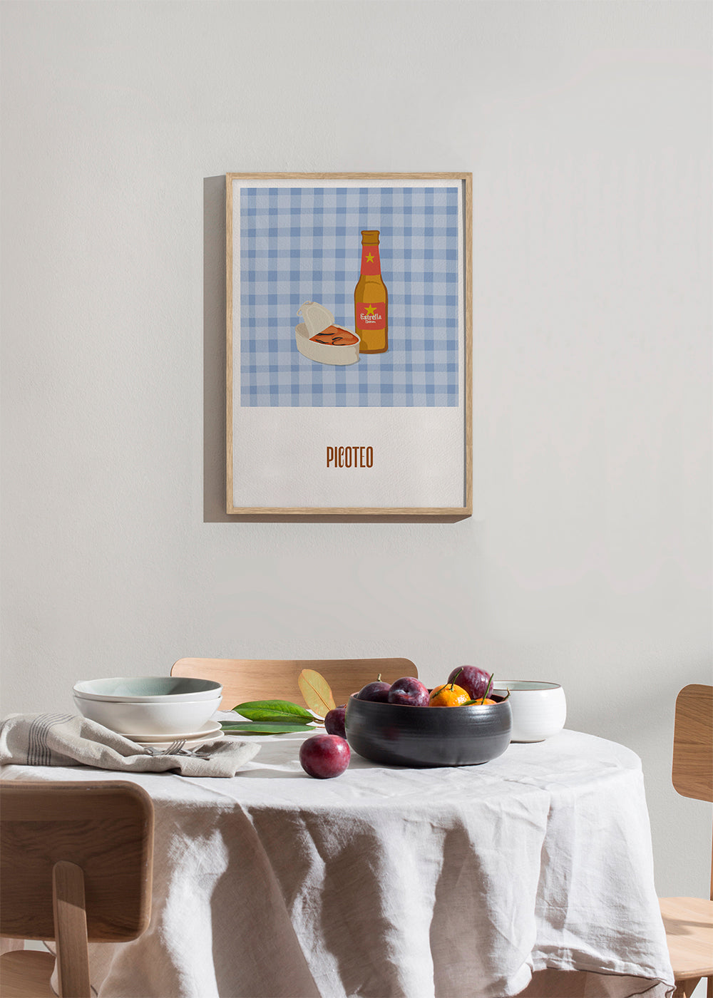Keuken kunst met bierfles en borrelhapje