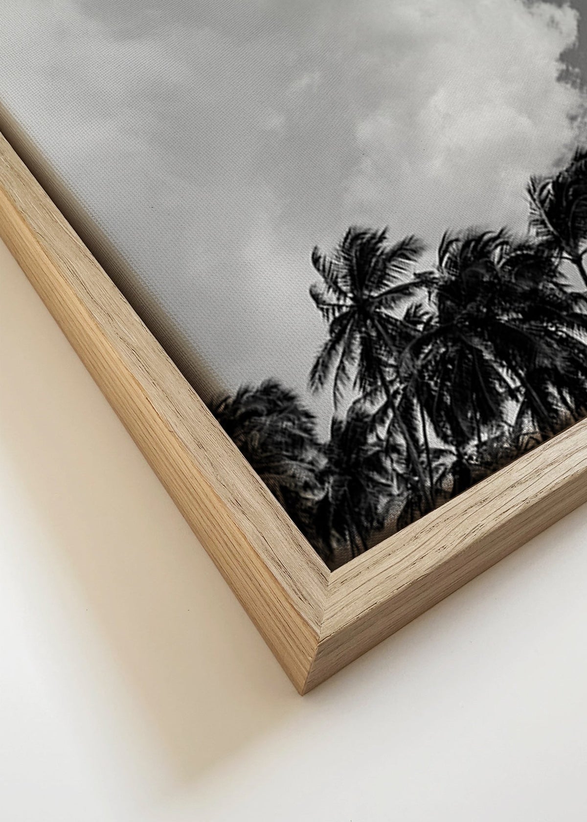 Landschap kunst met palmbomen en dramatische lucht – Canvas detail