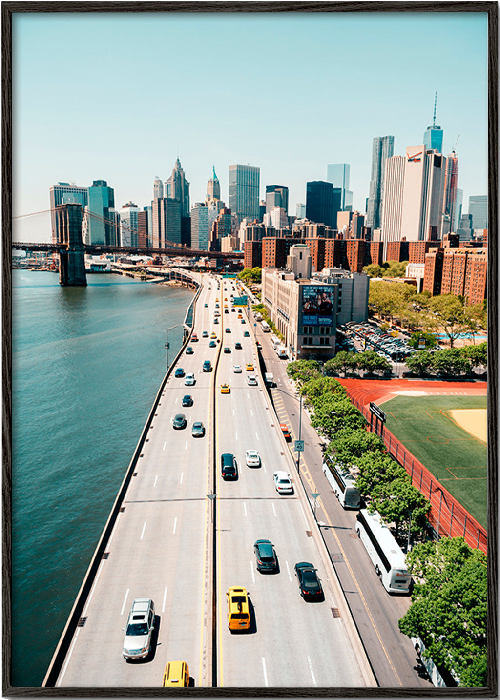 Keuken kunst: skyline en brug vanuit hoogte – Black Frame