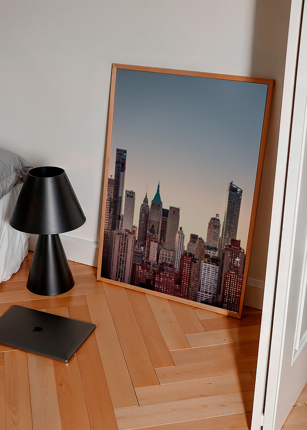Stadsposter met skyline in de schemer – Product2