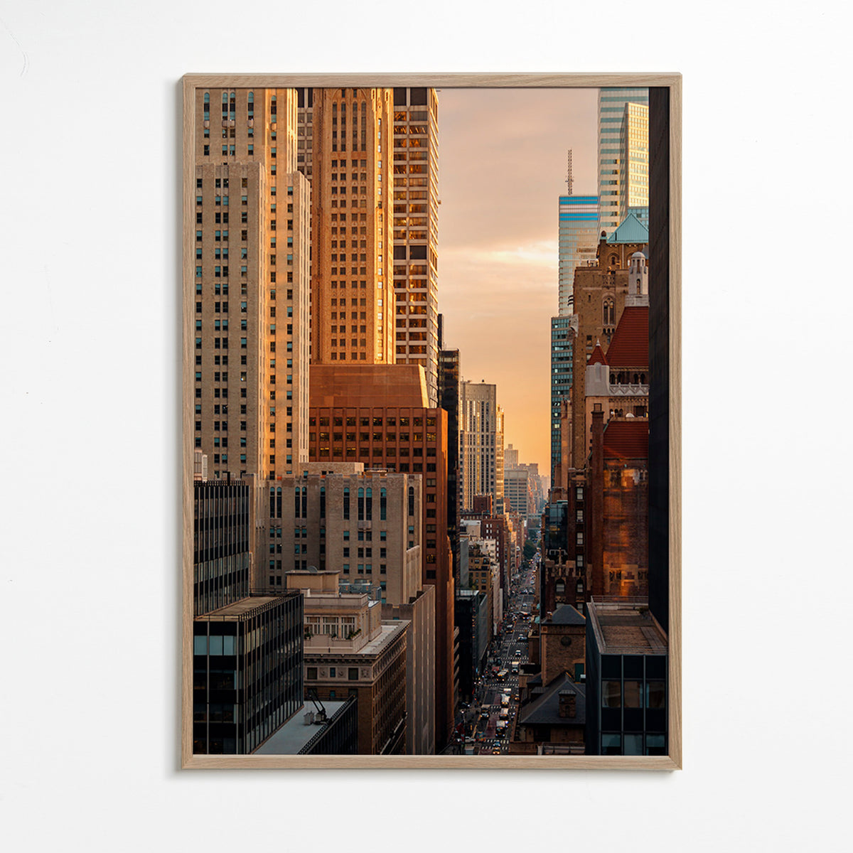 Stadsgezicht bij zonsopgang – Oak Frame