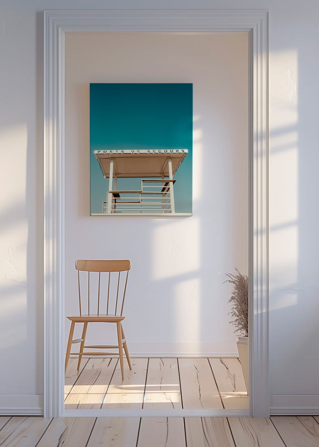 Fotografie strandwachtpost en blauwe lucht – Canvas