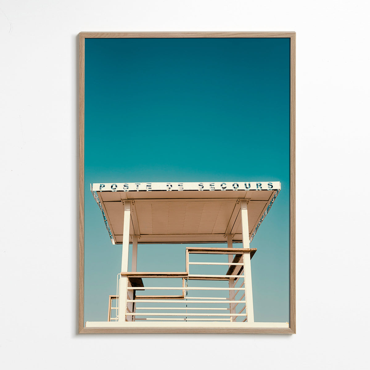Fotografie strandwachtpost en blauwe lucht – Oak Frame