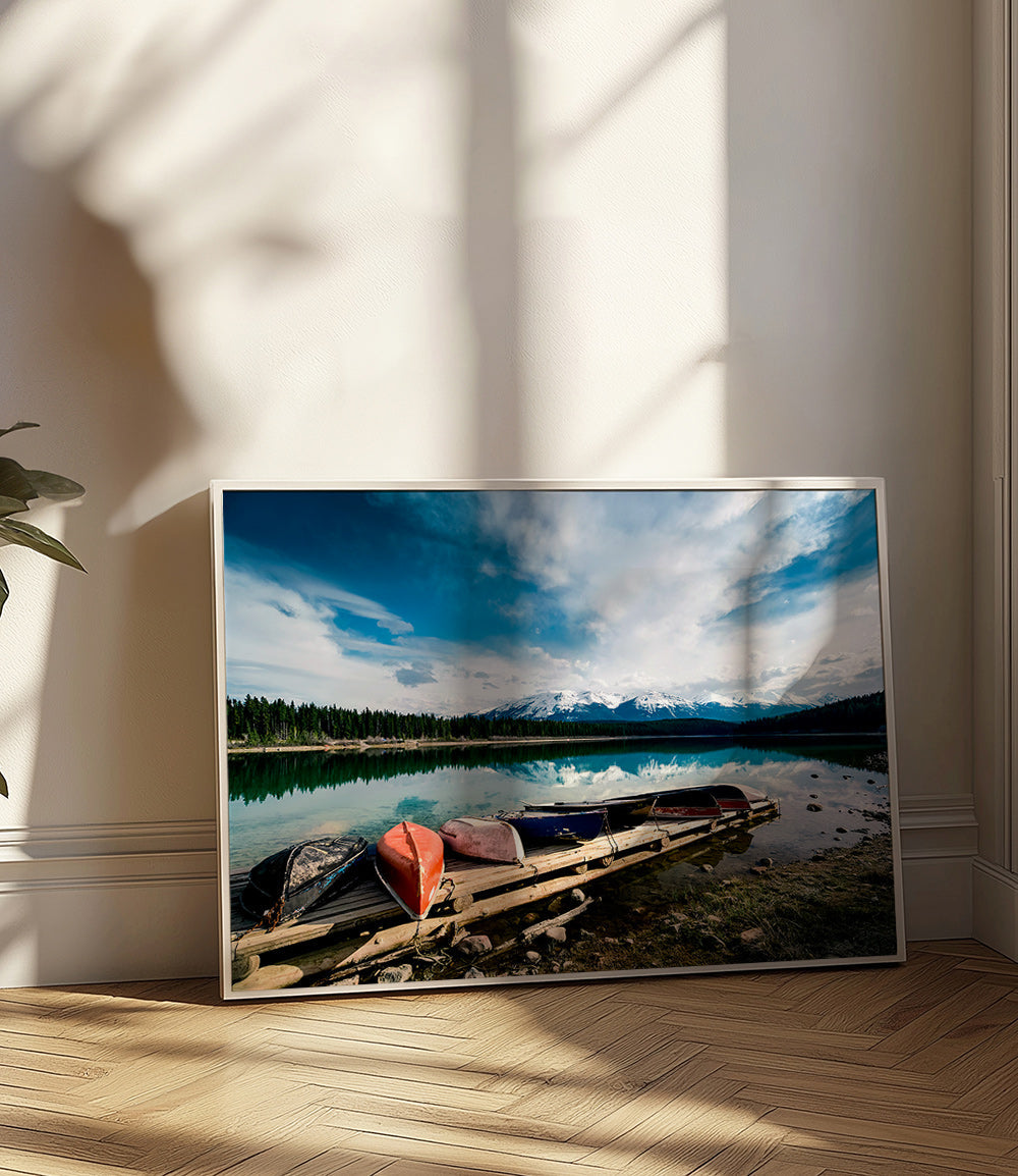 Landschapskunst met kano's op een steiger – Product1