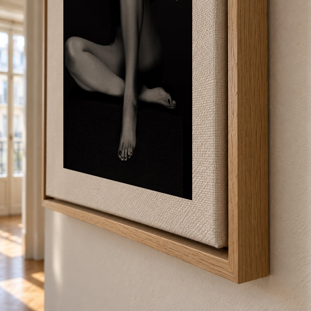 Eszter - Framed canvas detail