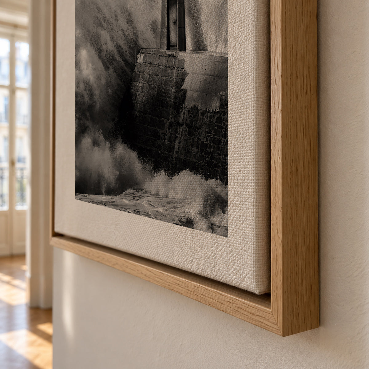 The lighthouse - Framed canvas detail
