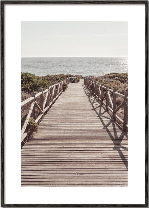 Landschap poster met houten pad naar strand