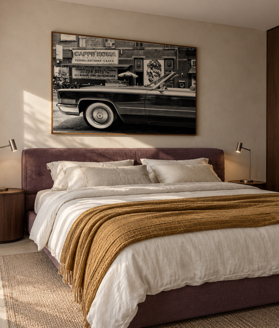 Black Manhattan - Classic Car - Framed canvas in an interior