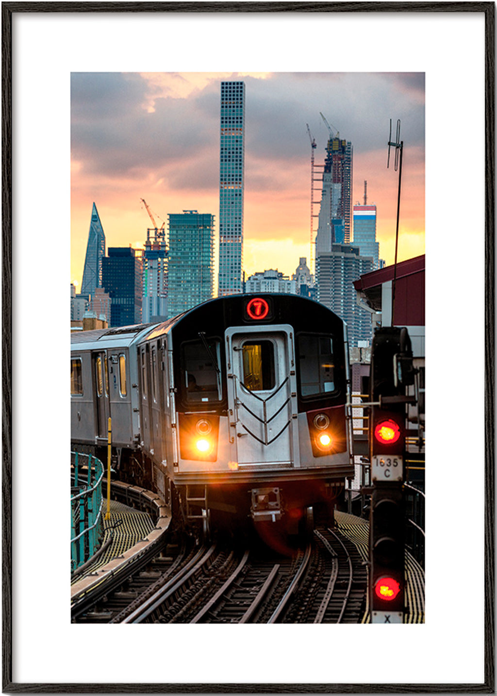 Reisposter: Metro 7 bij zonsondergang – Black Frame