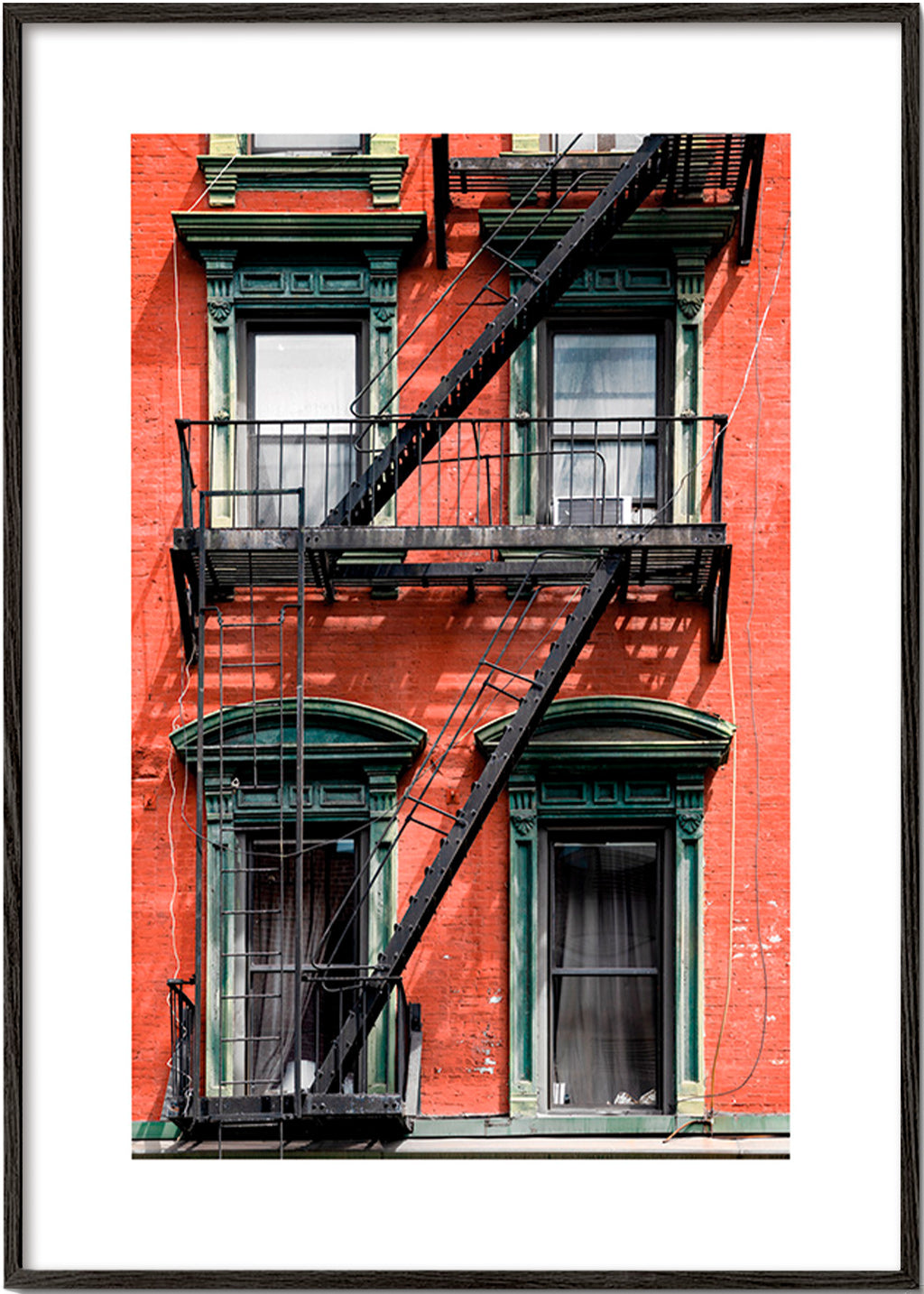 Stadsprint: NY-gevel met brandtrap – Black Frame