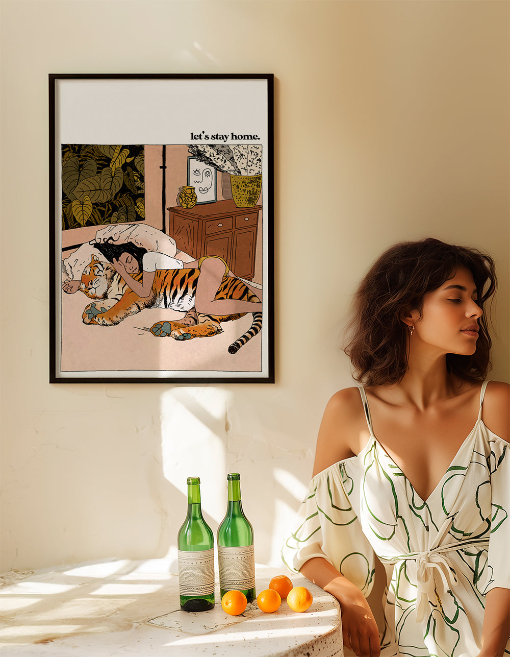 Illustratie: vrouw omhelst tijger thuis