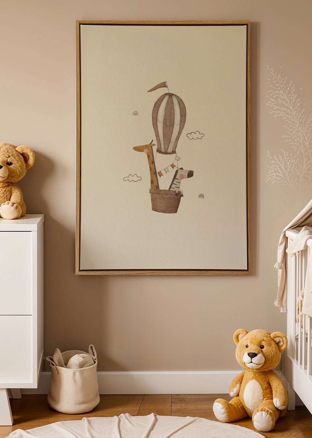 Balloon giraffe and elephant - Framed canvas in an interior