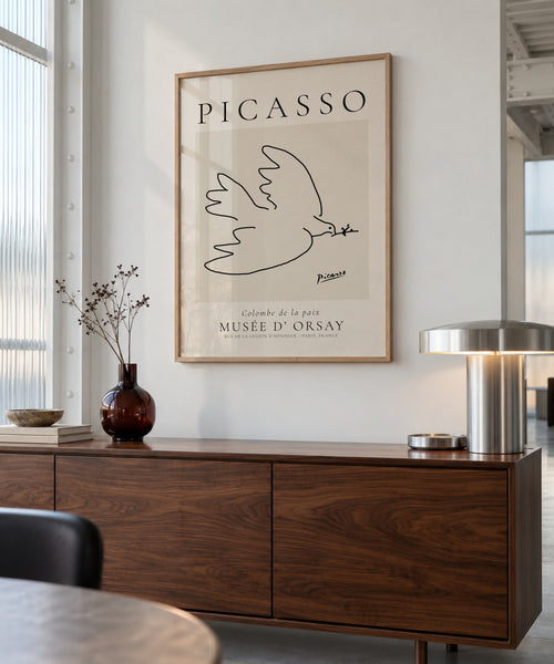 Pablo Picasso Animals Drawings Dove La colombe de paix - Framed poster in an interior