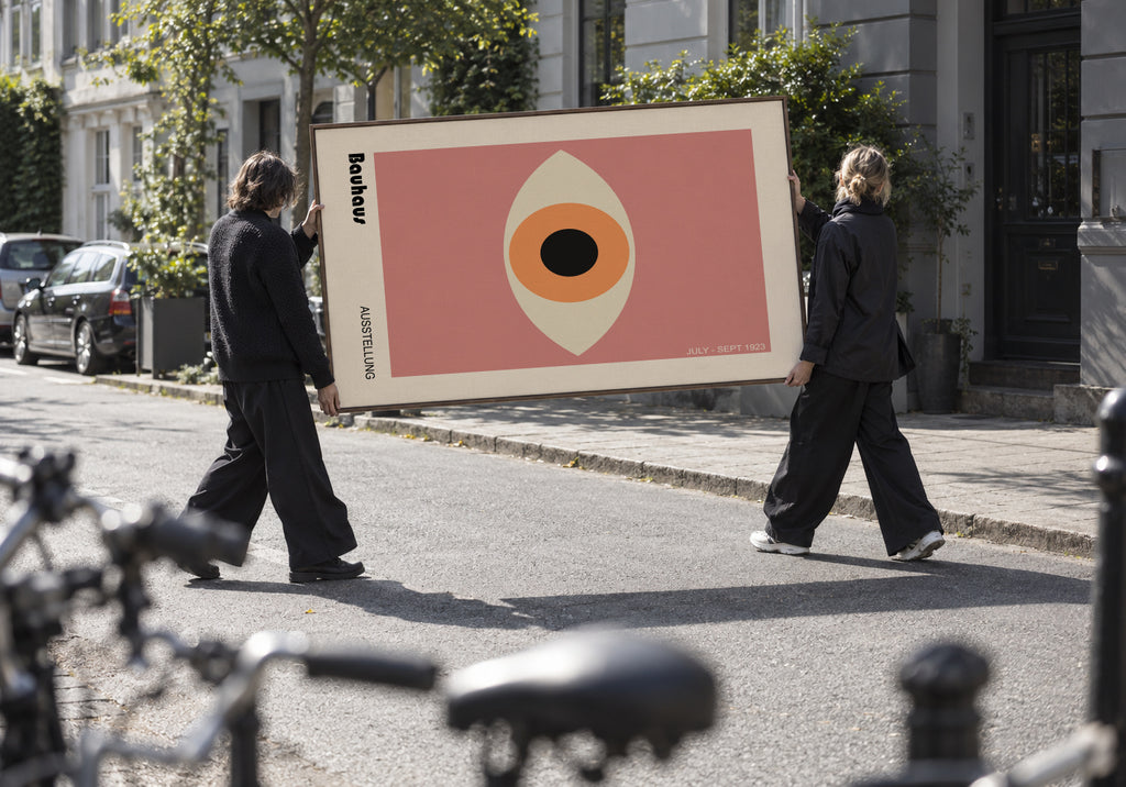 Bauhaus eye - Framed canvas in an interior