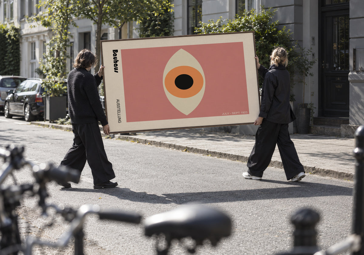 Bauhaus eye - Framed canvas in an interior