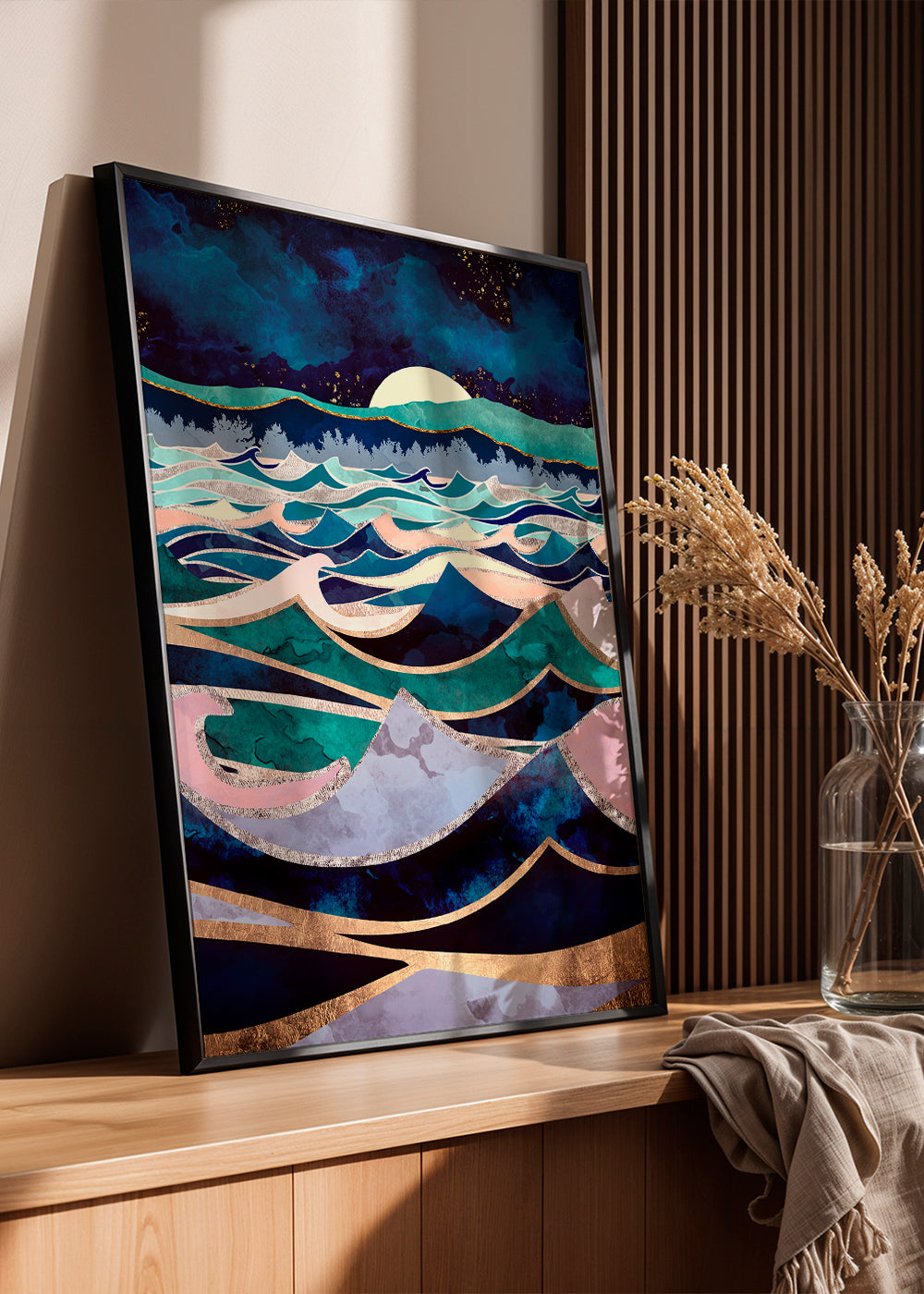 Abstracte kunst: gelaagde maanverlichte golven