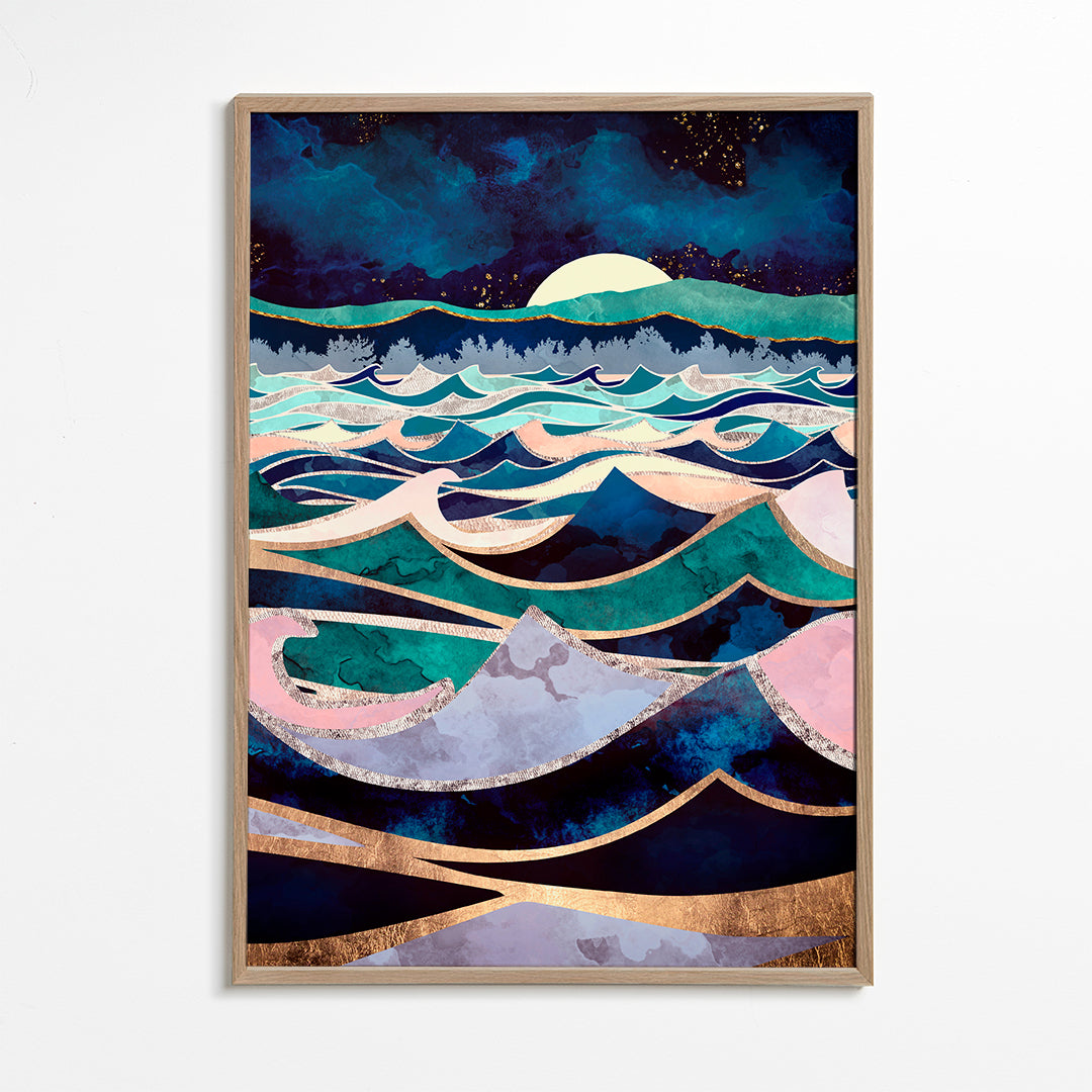Abstracte kunst: gelaagde maanverlichte golven
