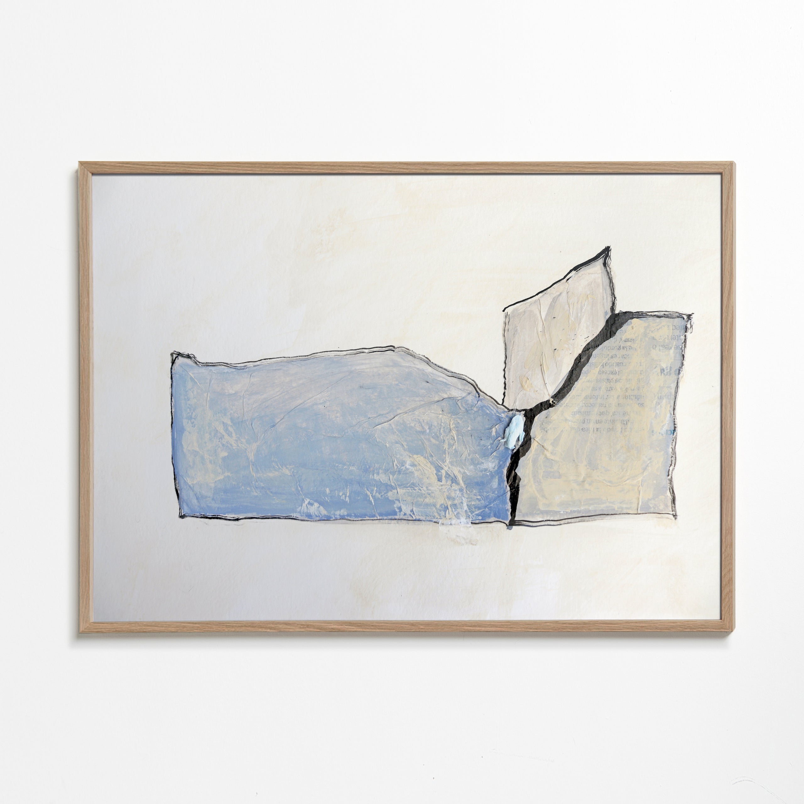 Abstract kunst met blauwe veeg en omtrek