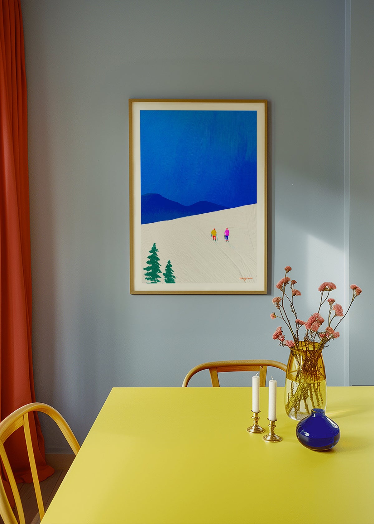 Sportkunst: twee skiërs op de helling – Product1