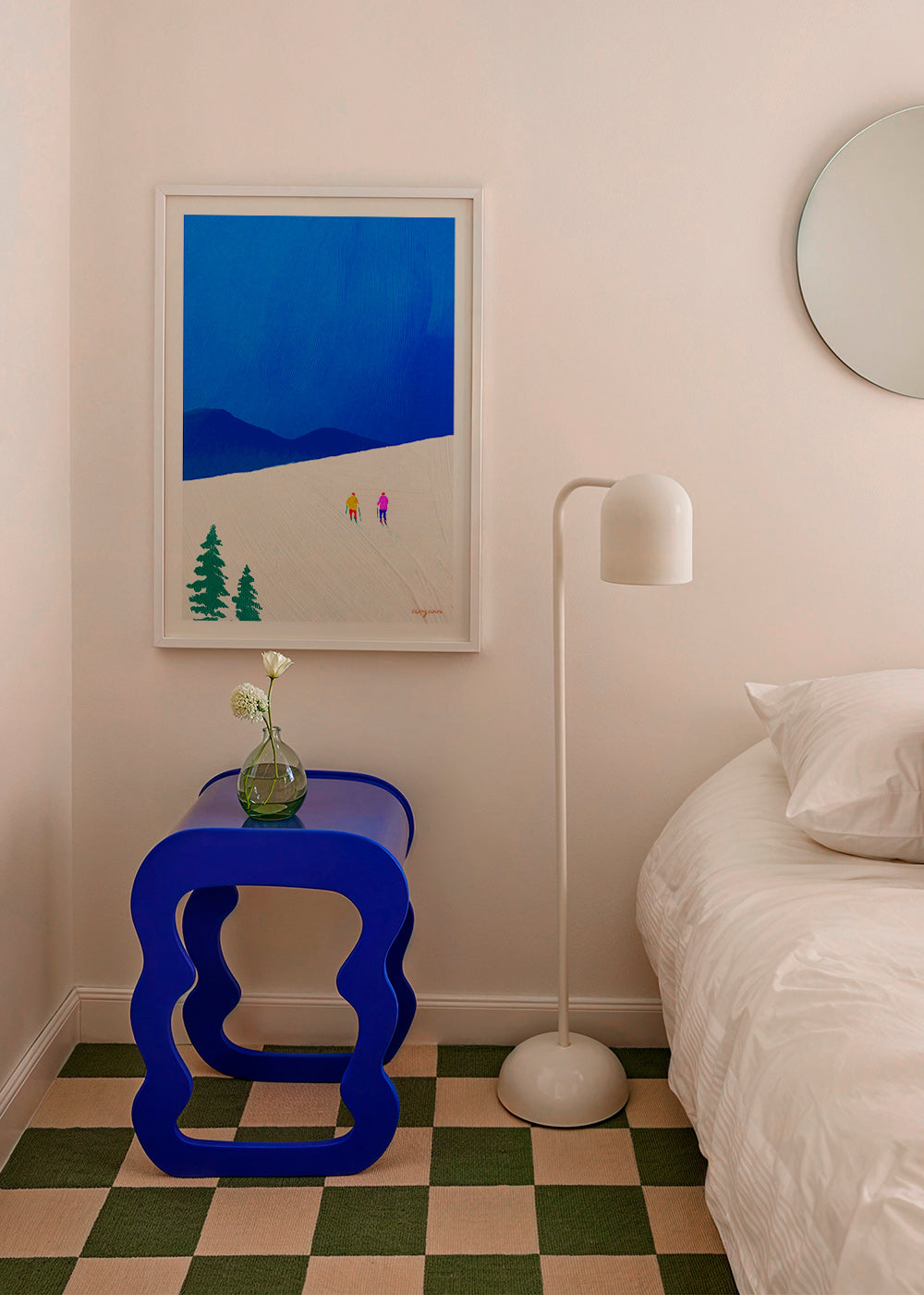 Sportkunst: twee skiërs op de helling – Product3