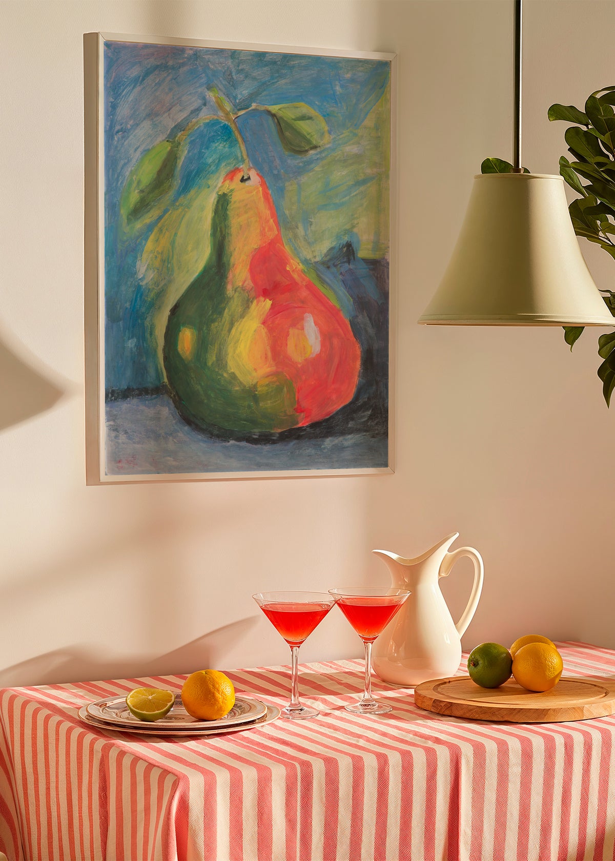 Som la pera - Marta Ventura Vilar - Framed poster in an interior