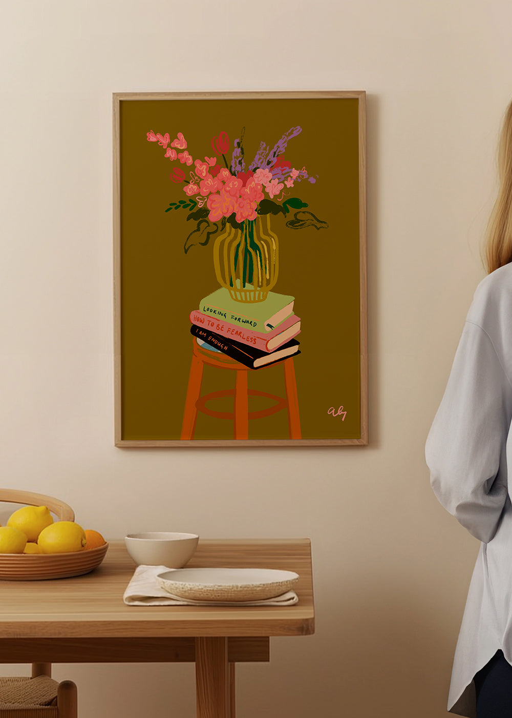 Botanische poster: vaas met bloemen op boeken