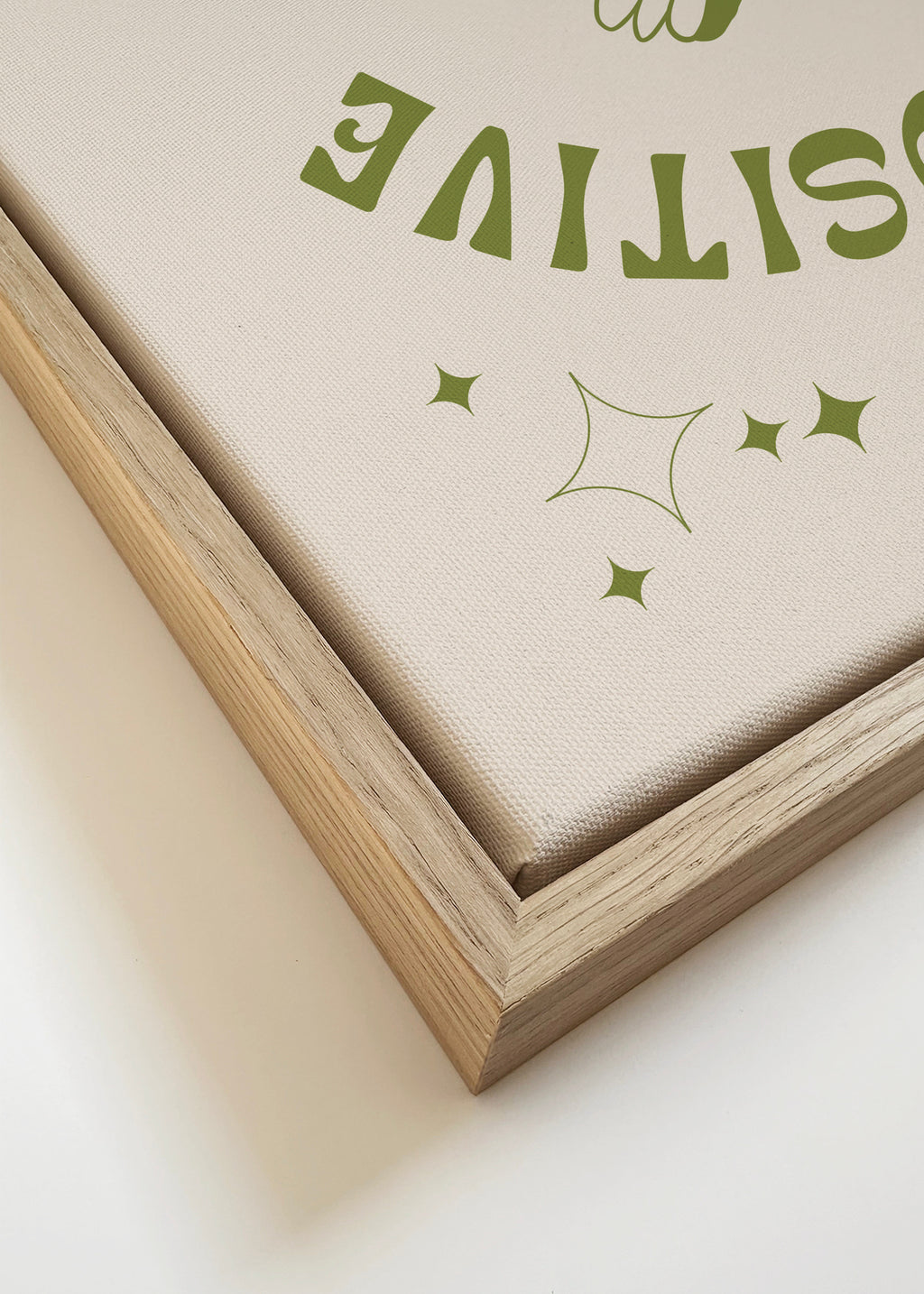 Happy Frog - Framed canvas detail