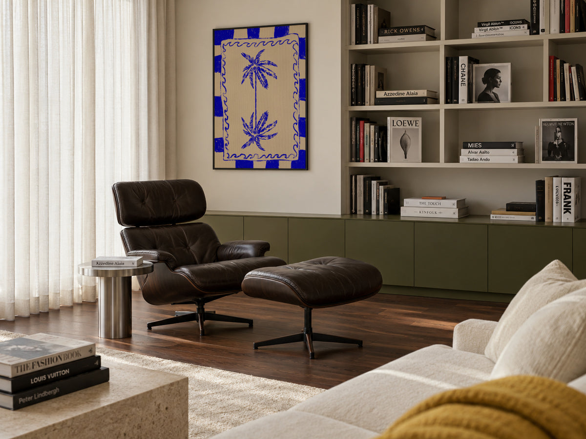 Coastal charm - Framed poster in an interior