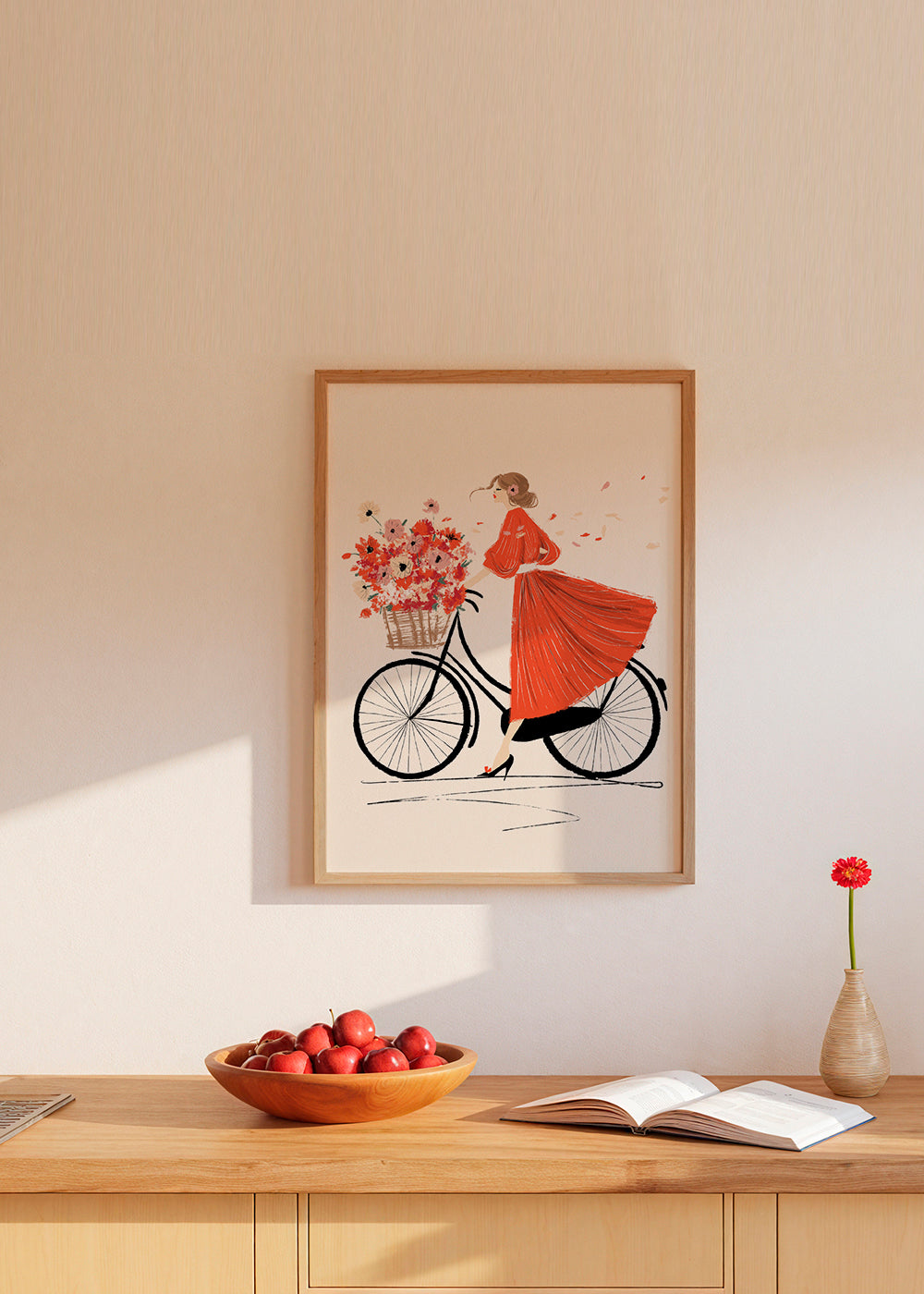 Illustratie: fiets met bloemen en rode jurk