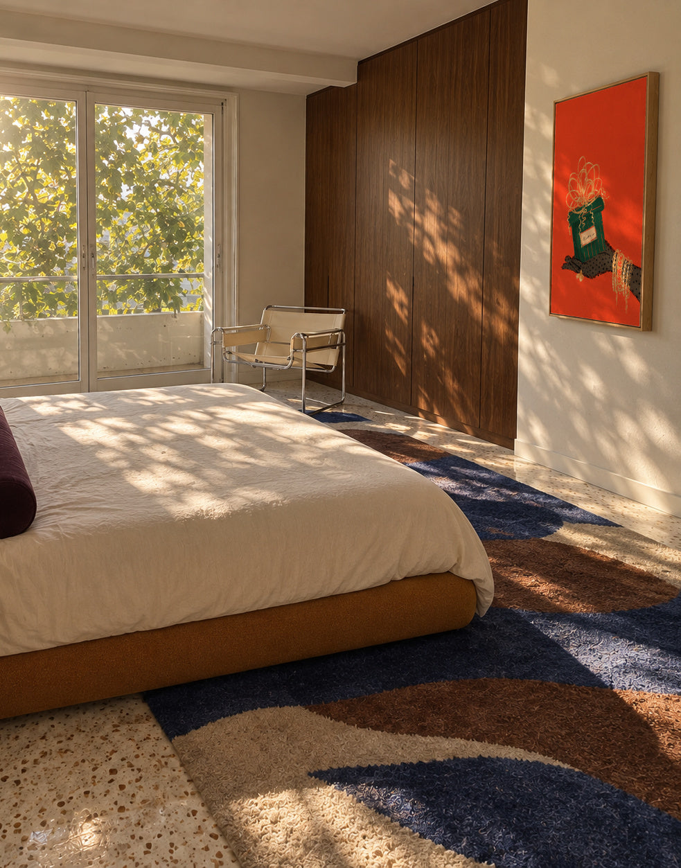 The gift - Framed canvas in an interior