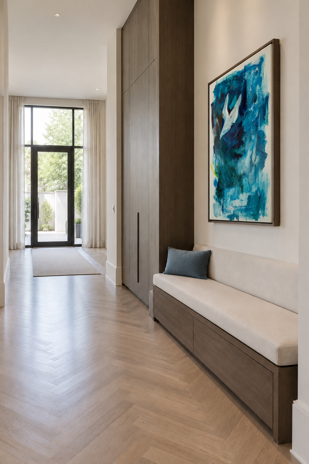 Fly - Framed canvas in an interior