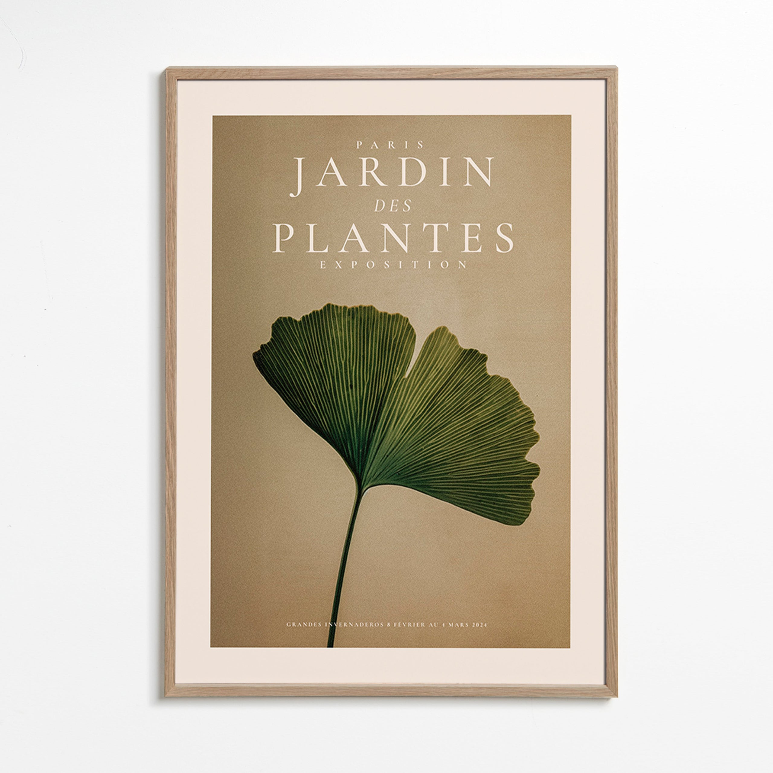Botanische print met ginkgo blad en klassieke typografie