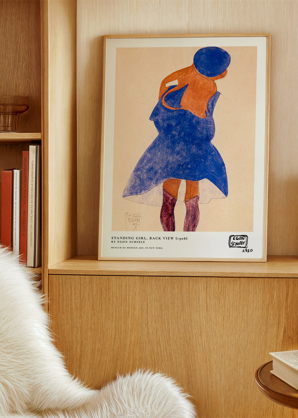 Illustratie: vrouwelijke figuur van achteren in blauw