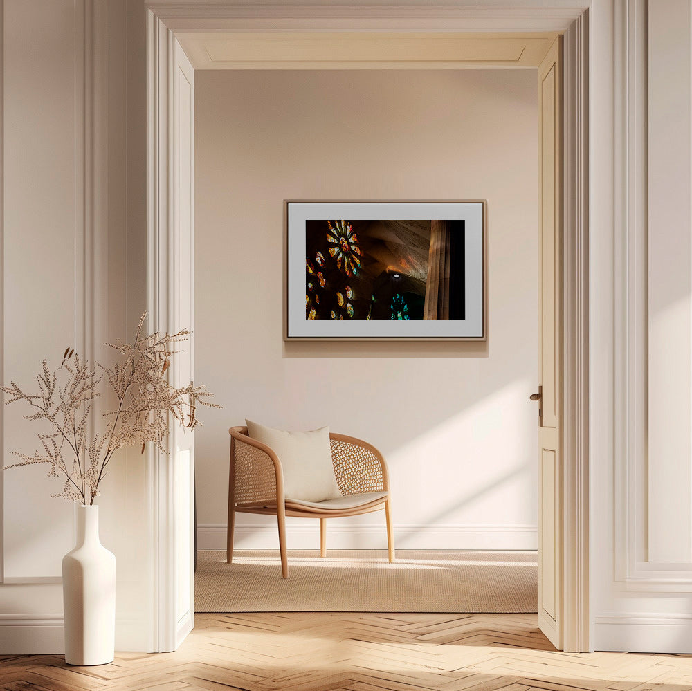 Architectuurfotografie van glas-in-lood met warm licht